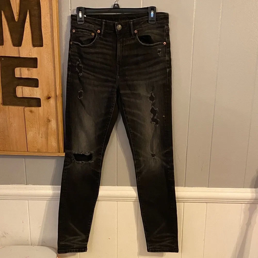American Eagle Outfitters Black Straight Jeans 28x32